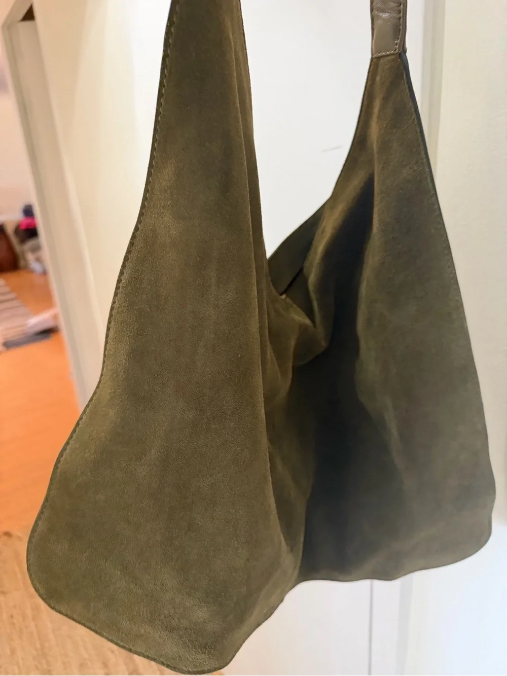 ASOS wear shoulder single